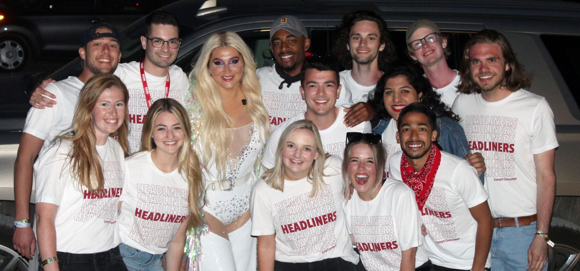 Headliner Concerts Committee Poses with Kesha
